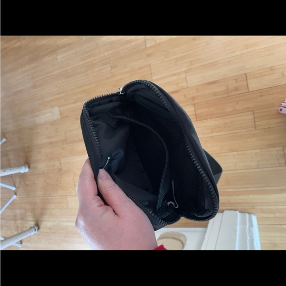 Lululemon Black Fanny Pack - Picture 2 of 3